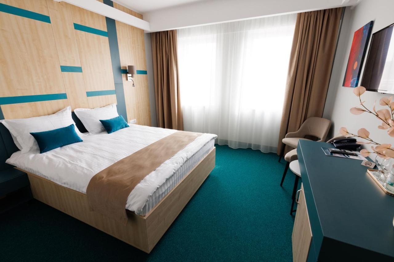 Hotel Yvy Sebeş Extérieur photo