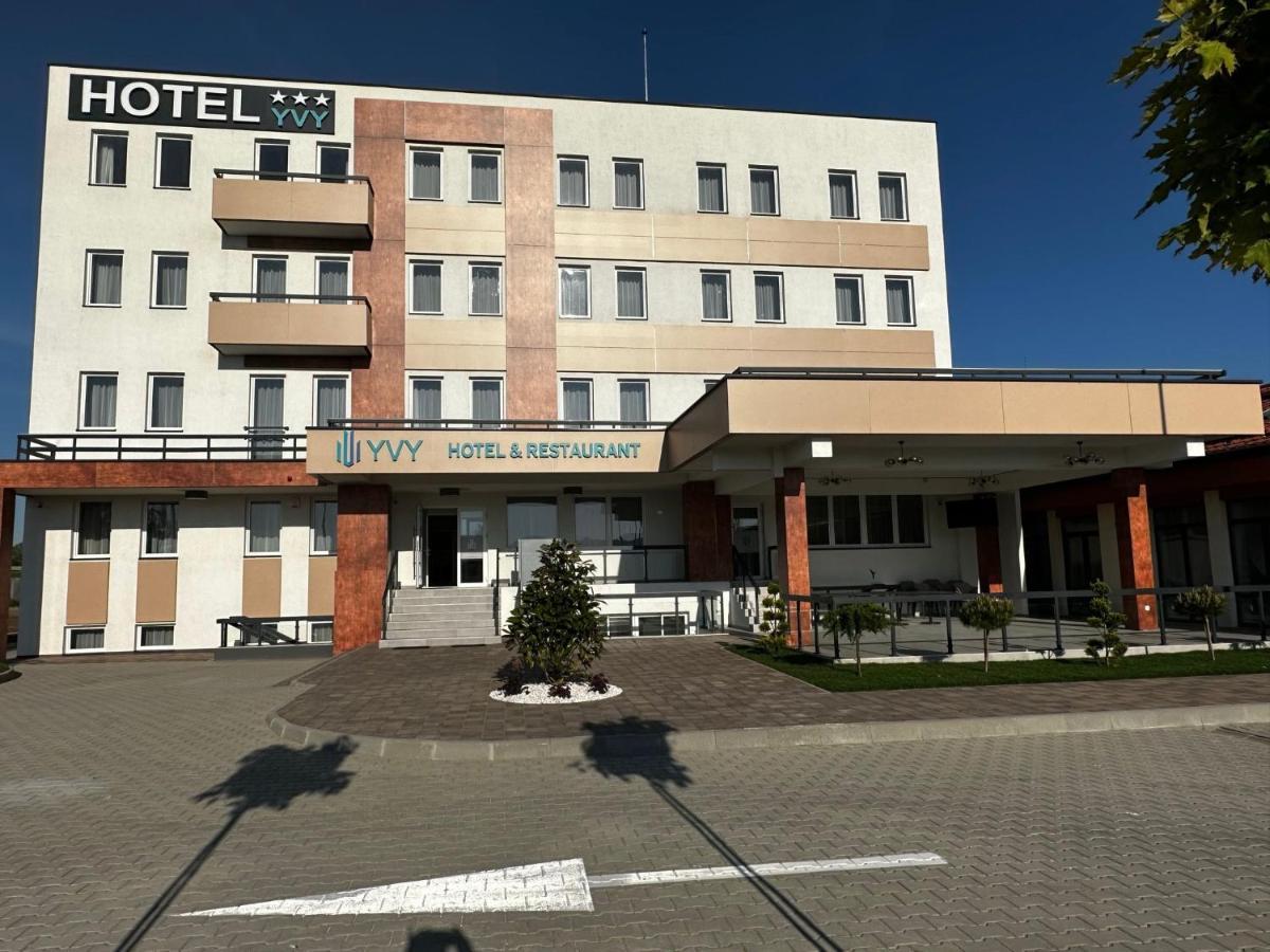 Hotel Yvy Sebeş Extérieur photo